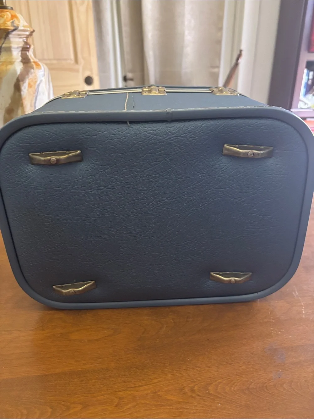 Mid-Century Blue Hardshell Train Case Retro Cosmetic Vanity